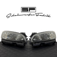 Headlight Restoration - Mazda RX8 - Cloudy / Dull / Yellowed - Polishing