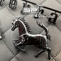 Lackierung Fahrzeug Embleme Leisten - Ferrari - Pferd, Cheval, Logos, Zeichen, Beschriftung, Badges Schwarz Glanz 2 Teile